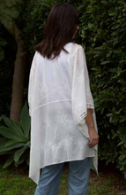 Load image into Gallery viewer, Embroidered Floral Boho Kimono with Cut Away Trim
