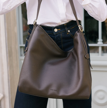 Load image into Gallery viewer, Madeleine Large 3 Piece Floppy Hobo Bag
